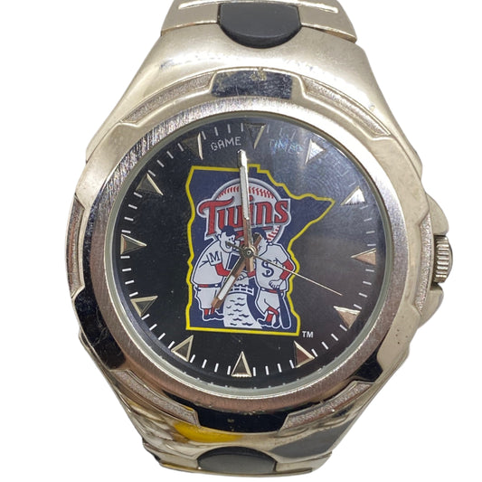 Men's MLB Minnesota Twins Game Time Victory Series Watch 43mm Metal MLBP 2011